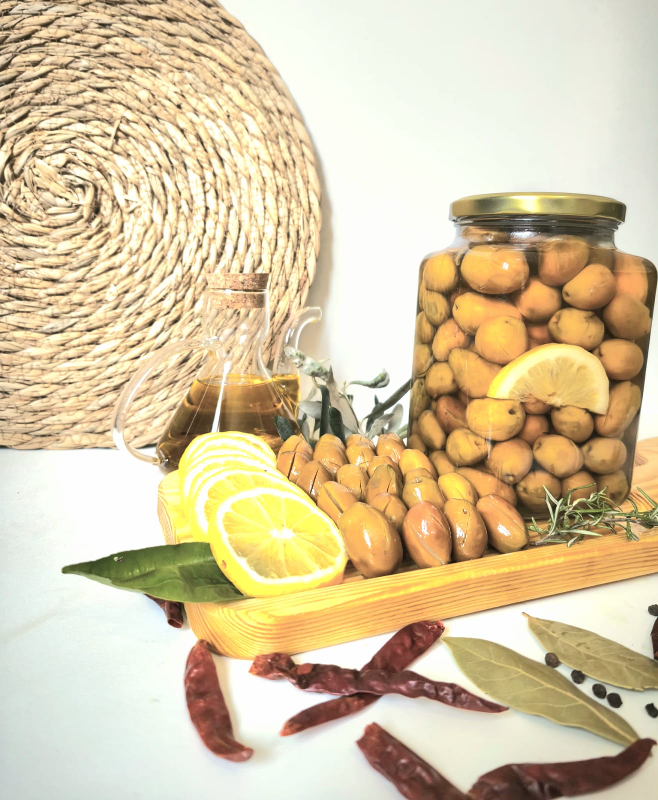 Gülümbe Çizik Yeşil Zeytin 1000 cc. Cam Kavanoz