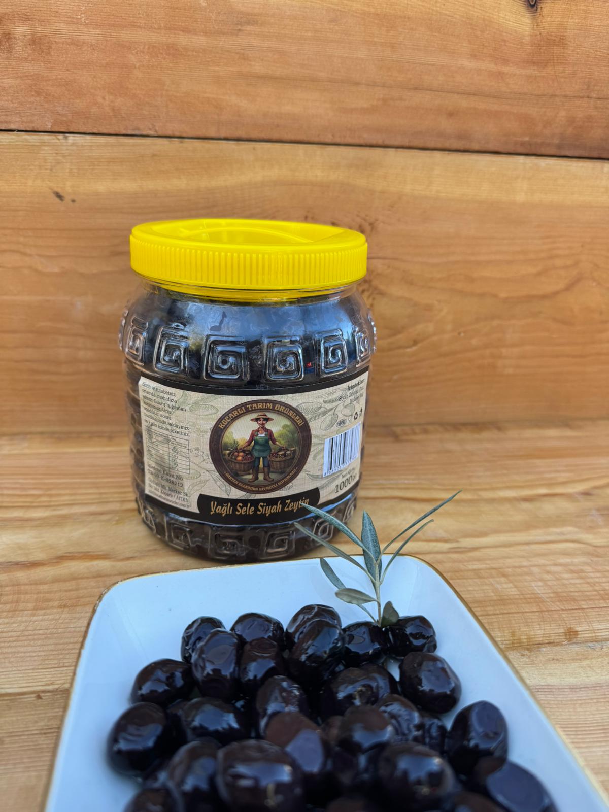 Yağlı Sele Siyah Zeytin 1000 g. Pet (Küçük Boy)