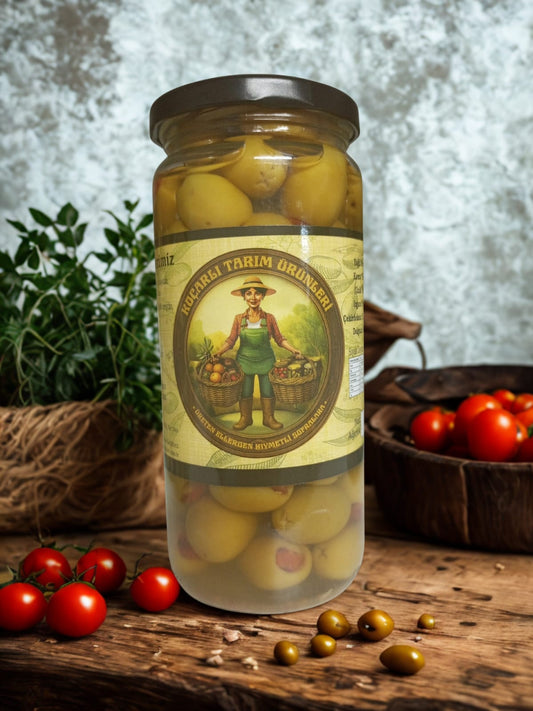 Kuru Domates Dolgulu Yeşil Zeytin