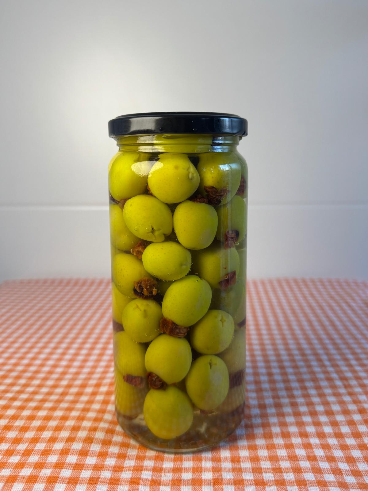 Kuru Domates Dolgulu Yeşil Zeytin 500 cc.