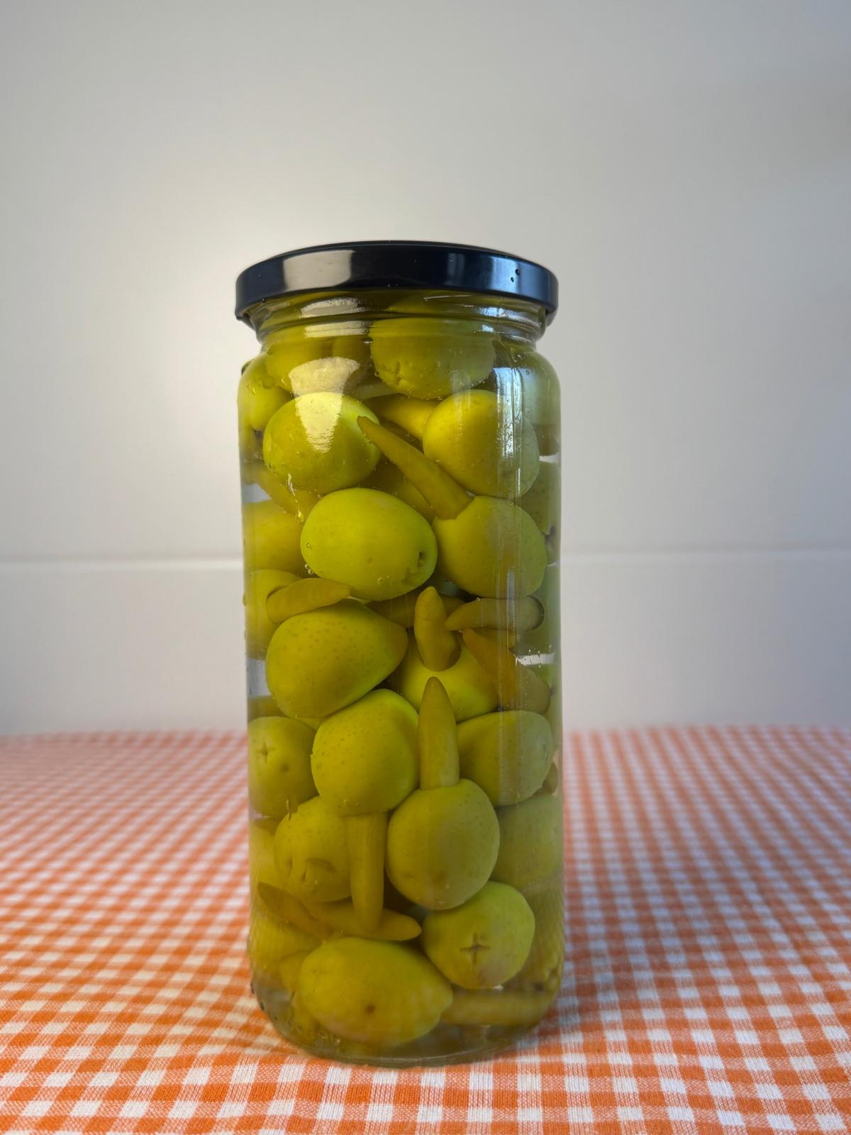 Acı (Yakan) Biber Dolgulu Yeşil Zeytin 500 cc.